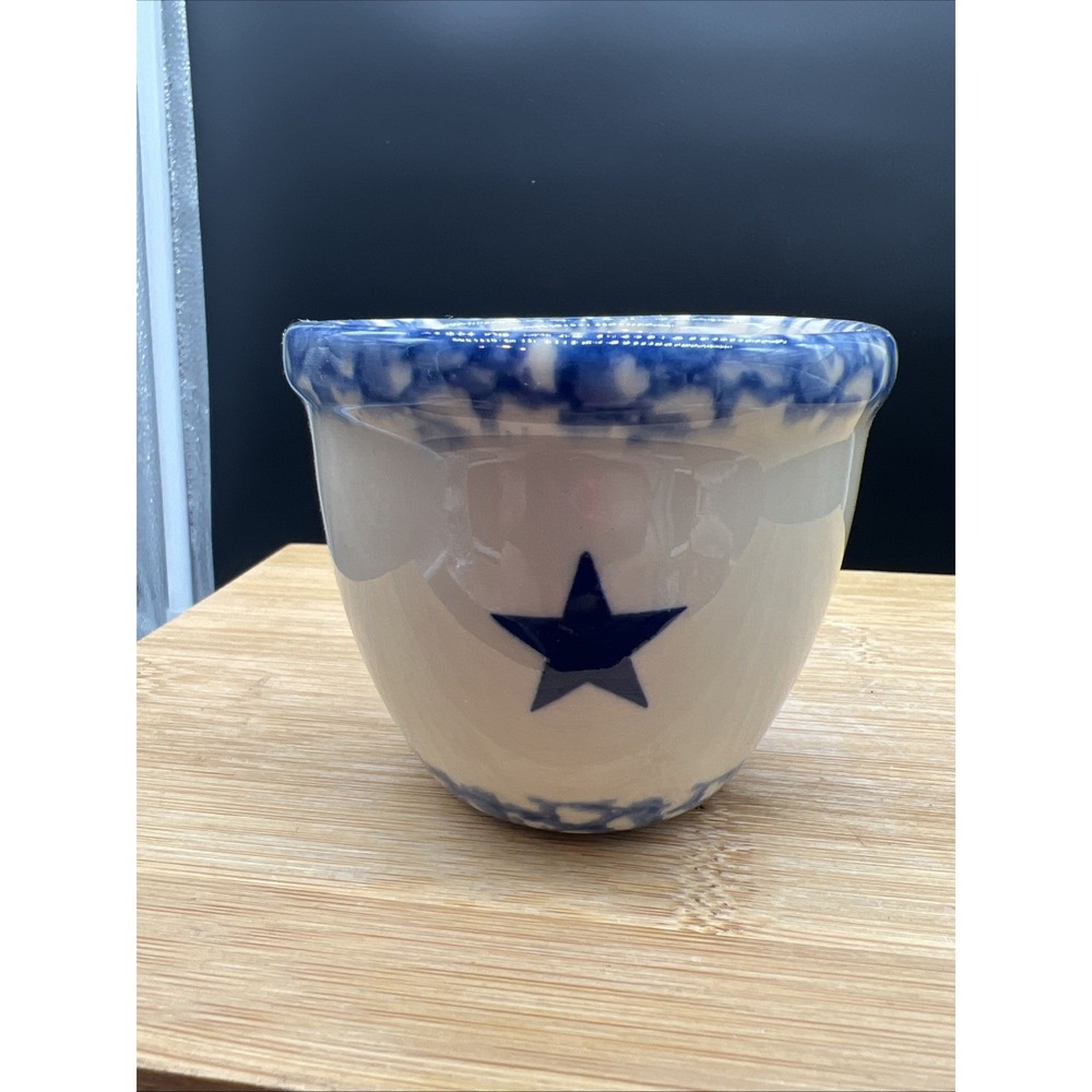Gerald Henn Workshops Blue Spongeware Blue Star Custard Cup Mini Bowl 3" high